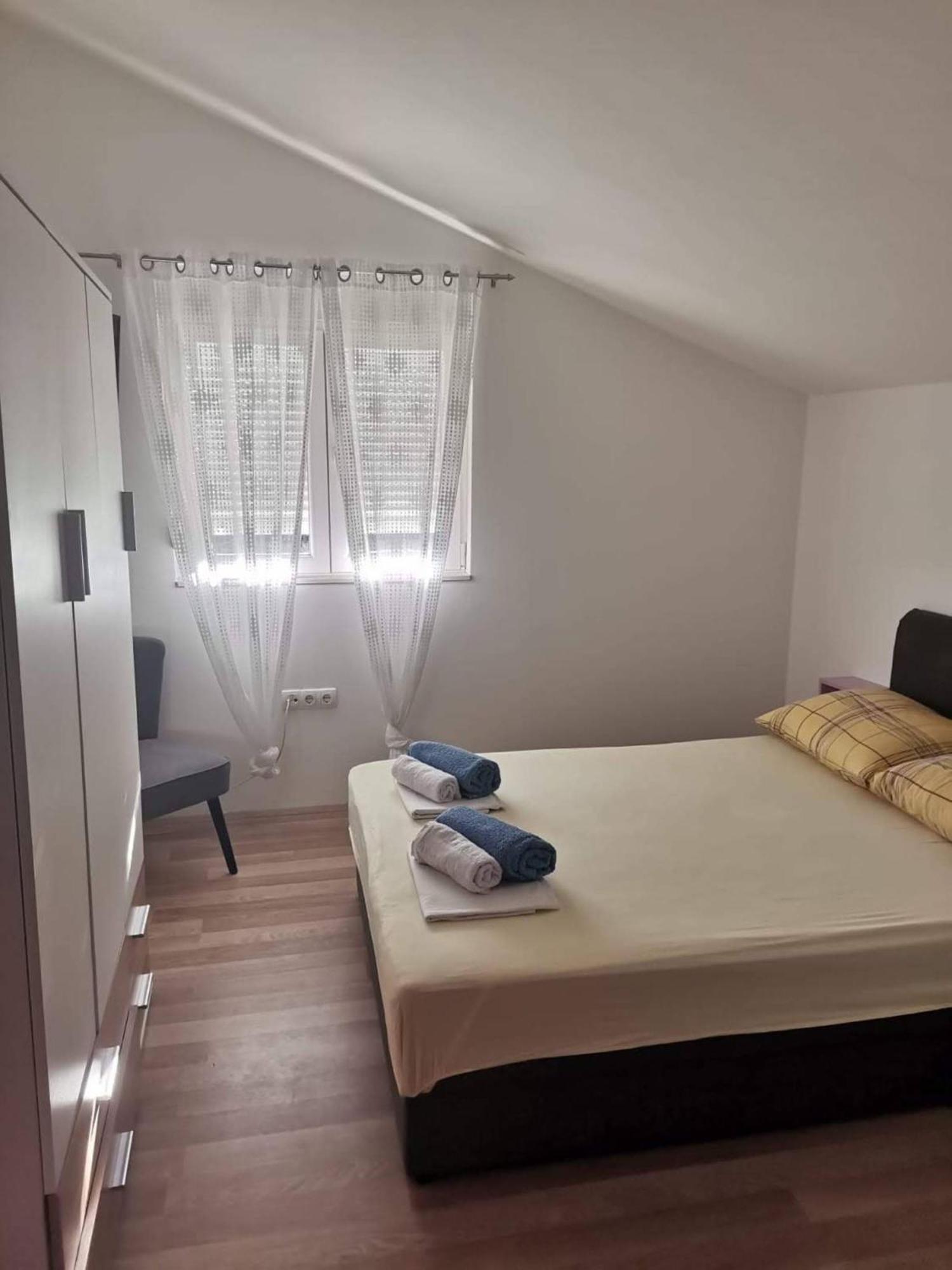 Apartment Lotus 트로기르 객실 사진
